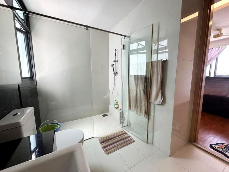 ESPARINA RESIDENCES 5