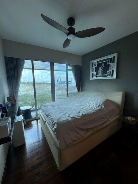 Q BAY RESIDENCES 6