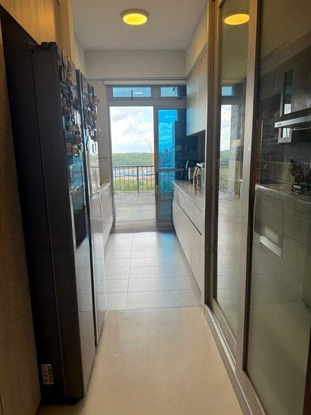 Q BAY RESIDENCES 5