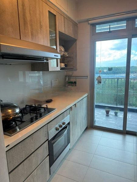 Q BAY RESIDENCES 4