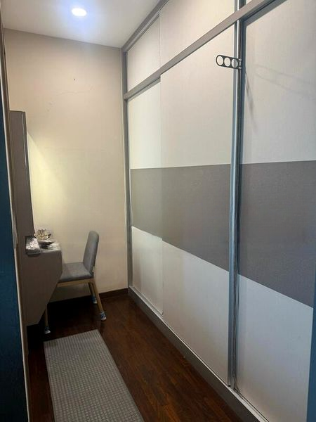 Q BAY RESIDENCES 8