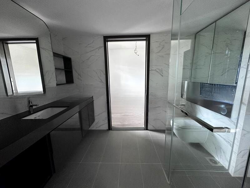 AVENUE SOUTH RESIDENCE 13