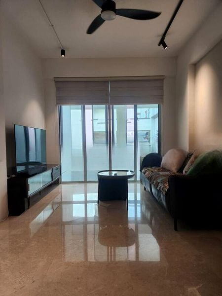 SUNNY PALMS 2