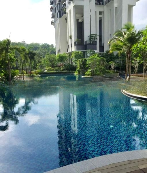 FORESQUE RESIDENCES 4