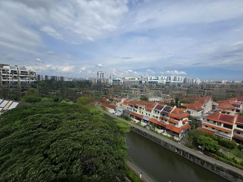 LAKEPOINT CONDOMINIUM 11