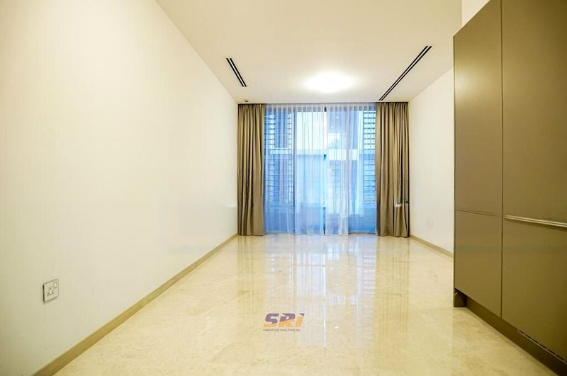 THE BOUTIQ 5