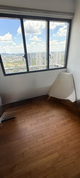 STIRLING RESIDENCES 6