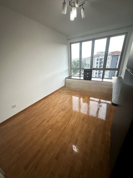FERRARIA PARK CONDOMINIUM 11