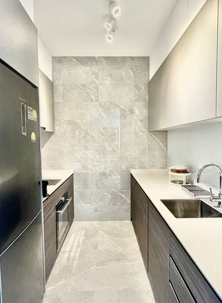 STIRLING RESIDENCES 8