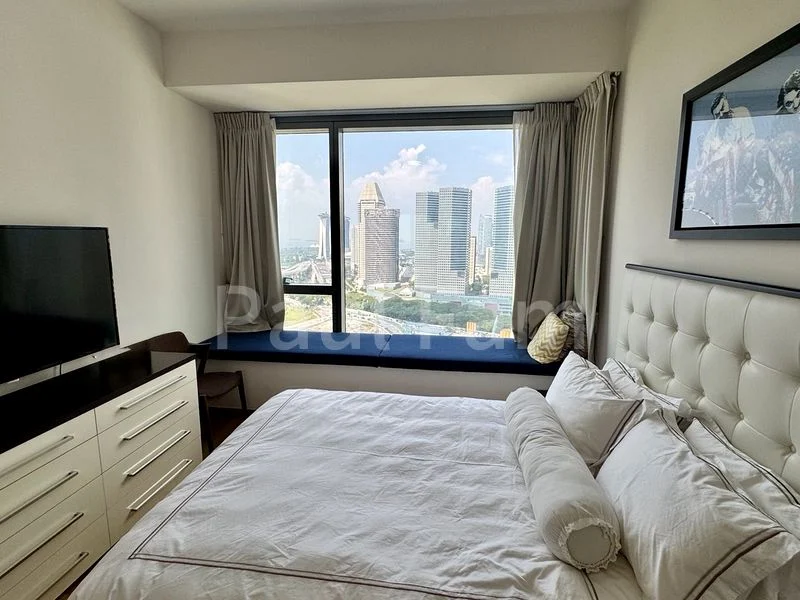 CONCOURSE SKYLINE 11