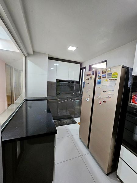 SKYPARK RESIDENCES 7