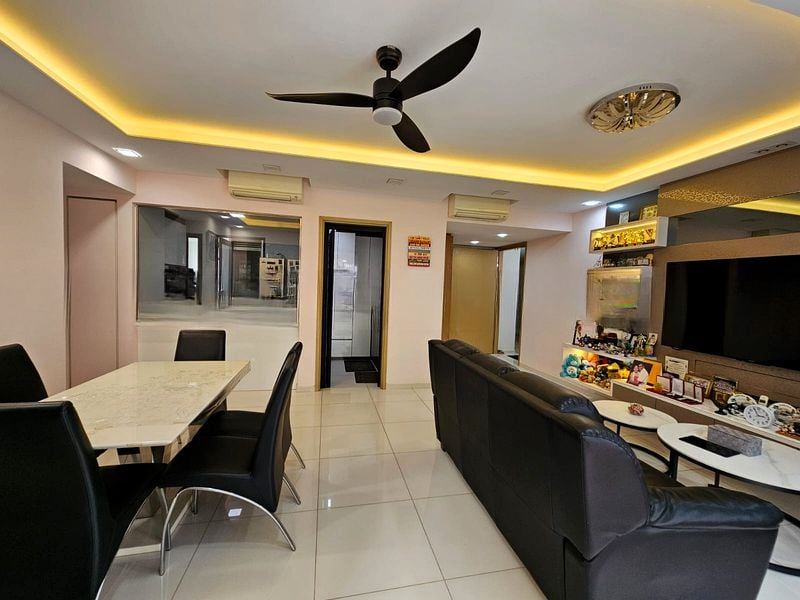 SKYPARK RESIDENCES 2