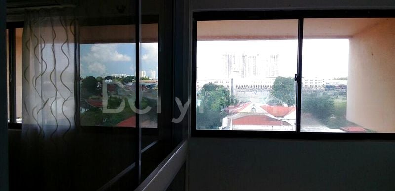 CORONATION SHOPPING PLAZA 6