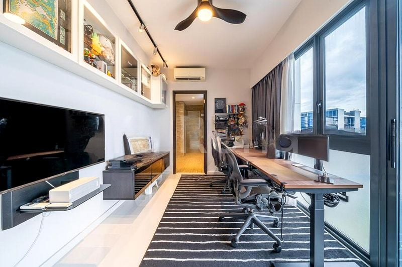 NORTH PARK RESIDENCES 5