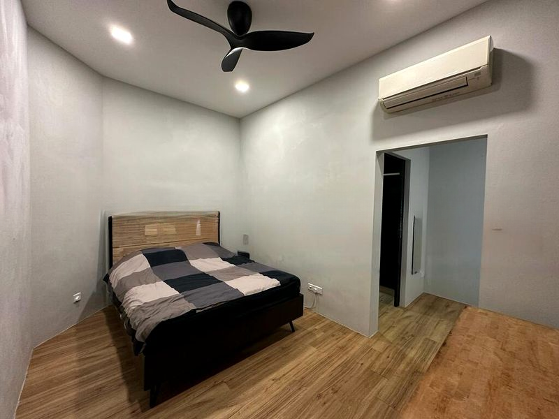 PINEHURST CONDOMINIUM 5