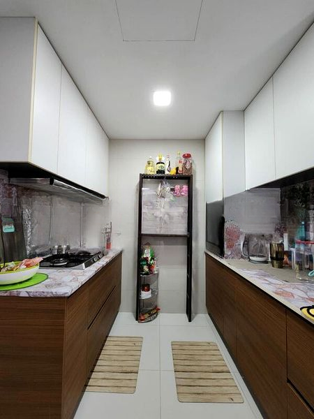 THE MILTONIA RESIDENCES 7