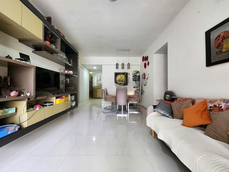 THE MILTONIA RESIDENCES 8