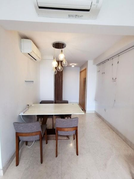 EIGHT RIVERSUITES 13