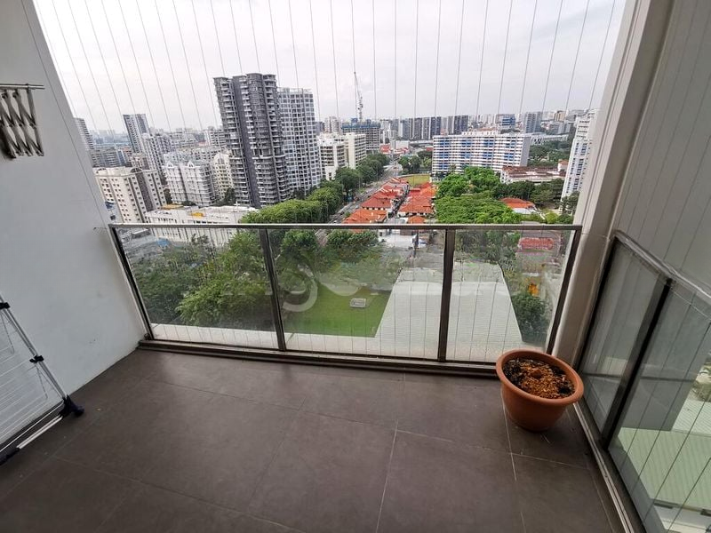 EIGHT RIVERSUITES 14