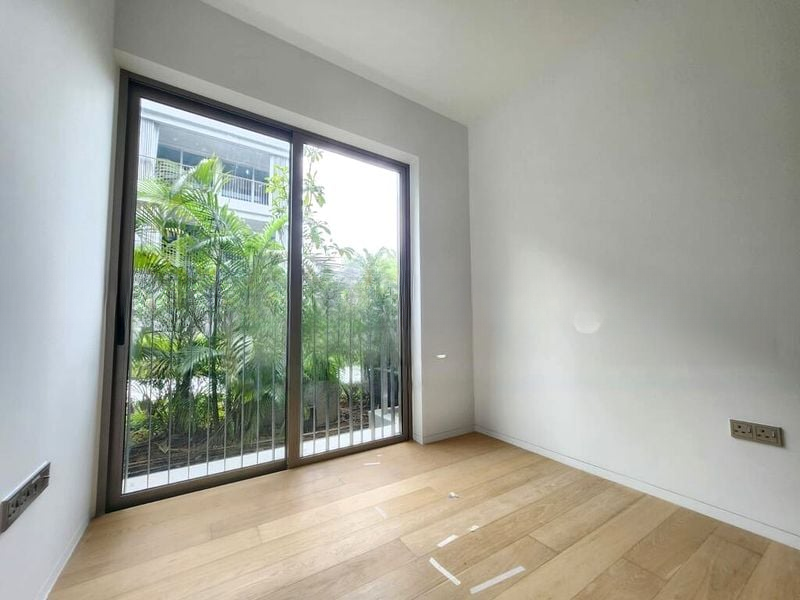 THE REEF AT KING'S DOCK 3