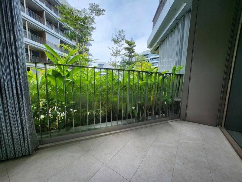 THE REEF AT KING'S DOCK 8