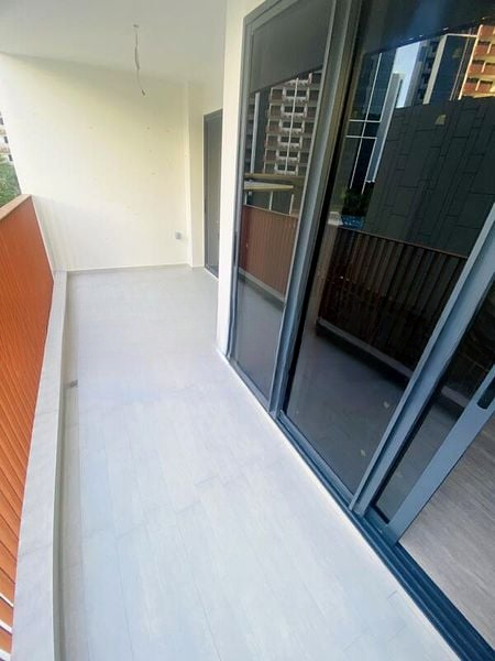 RIVERFRONT RESIDENCES 3