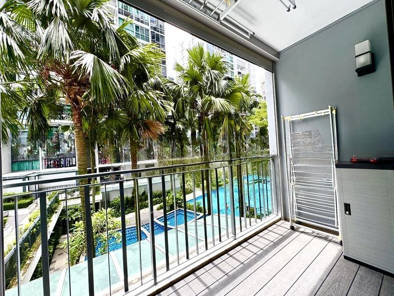 ESPARINA RESIDENCES 7