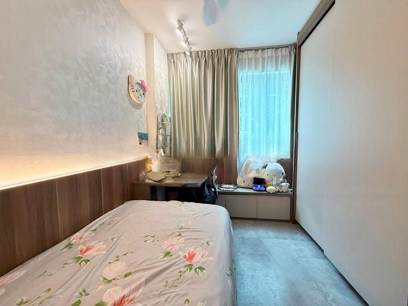 ESPARINA RESIDENCES 15