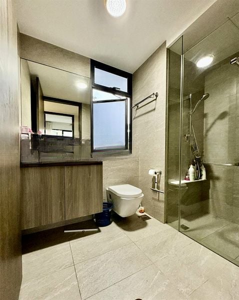 THE CLEMENT CANOPY 4