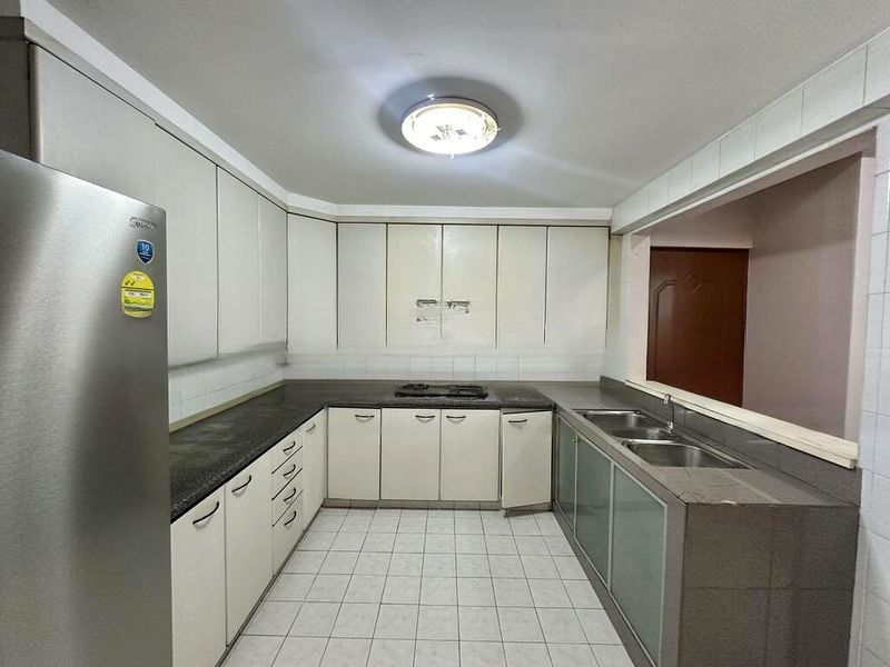 AZALEA PARK CONDOMINIUM 8