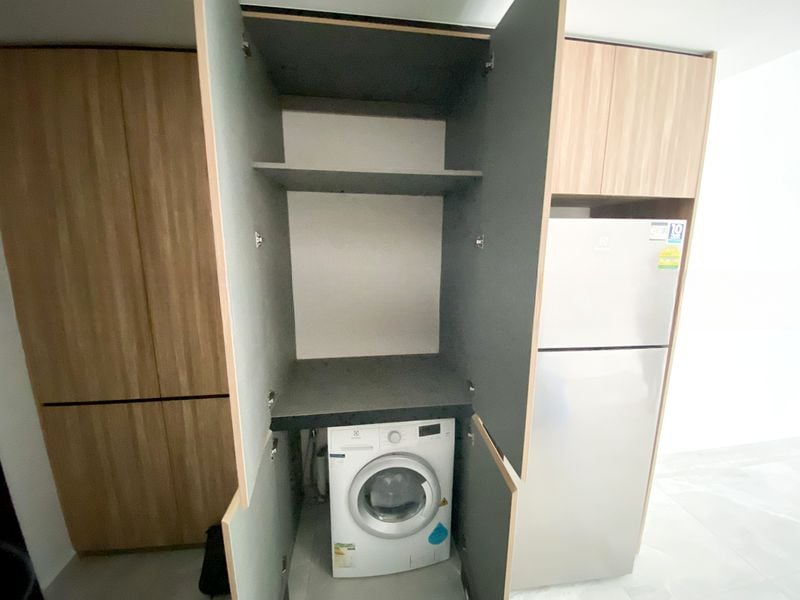 THE VERANDAH RESIDENCES 10