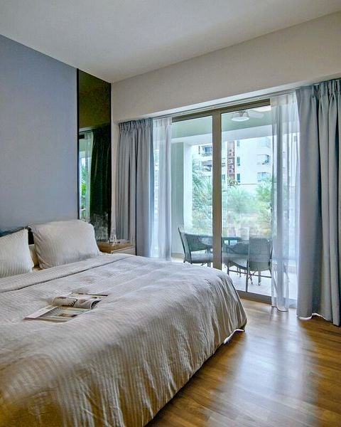 THE BERTH BY THE COVE 7