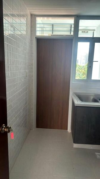 NOVENA LODGE 12