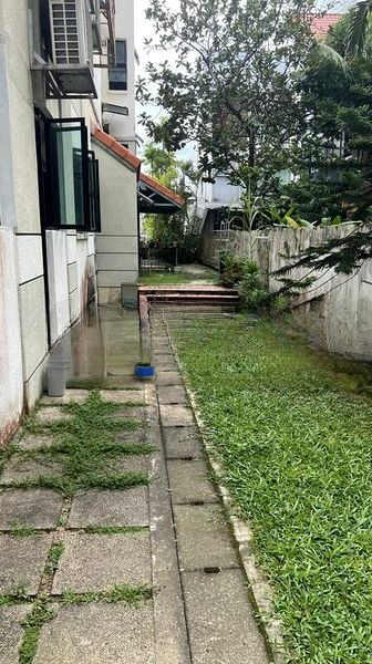 JOO CHIAT VERBENA 2