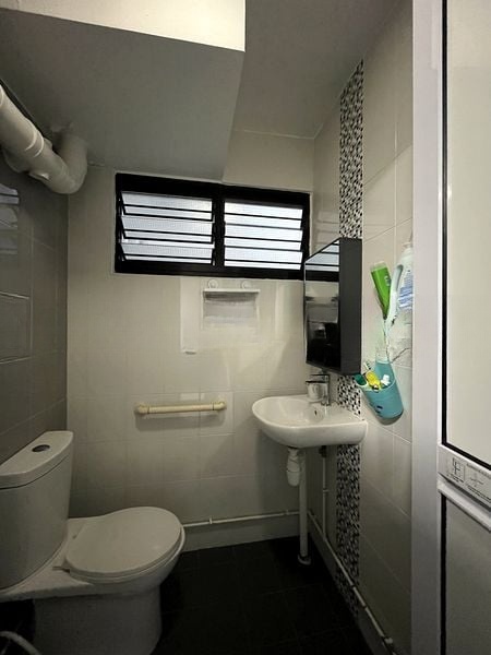 BEDOK RESERVOIR RD 6