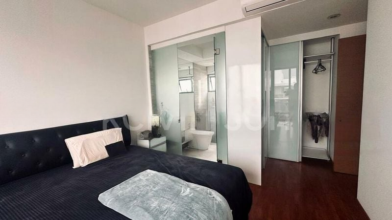 THE SHORE RESIDENCES 2