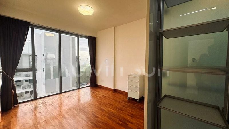 THE SHORE RESIDENCES 8