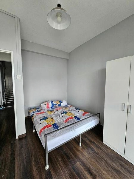 LAKEPOINT CONDOMINIUM 3