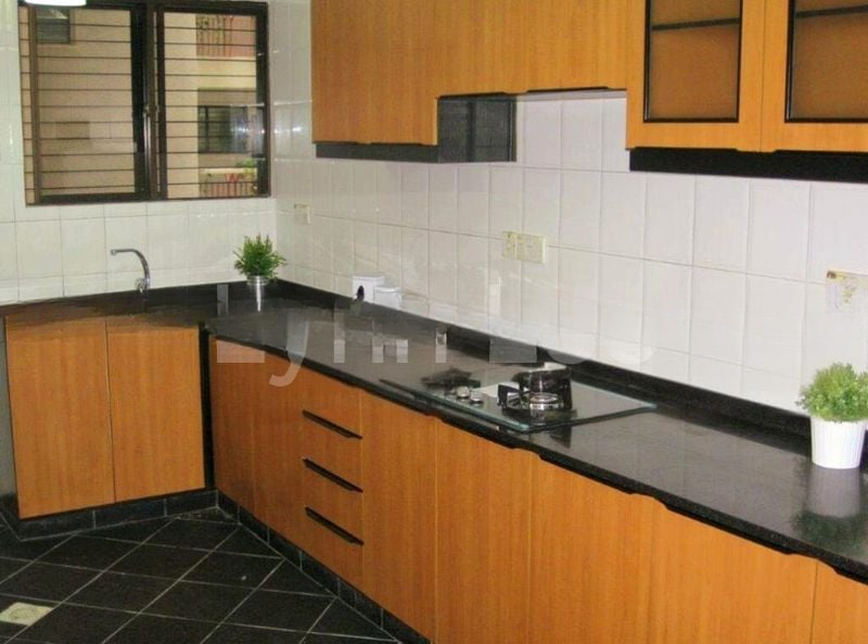 INTERNATIONAL PLAZA 2