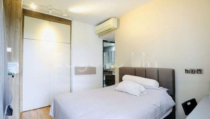 FORESQUE RESIDENCES 5