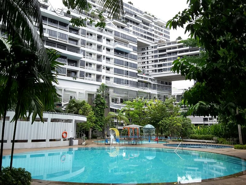 THE INTERLACE 15