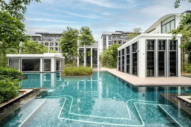 MAYFAIR GARDENS 6