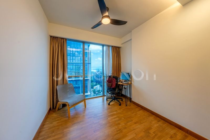 THE SHORE RESIDENCES 9