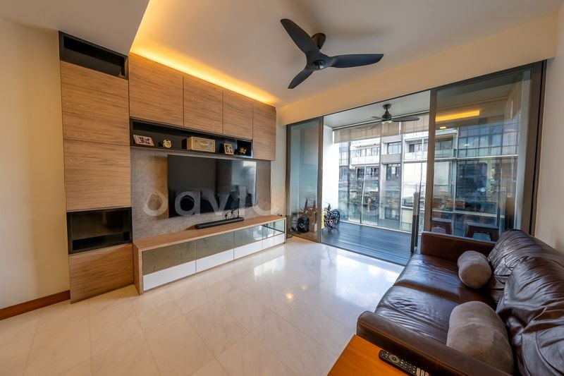 THE SHORE RESIDENCES 4