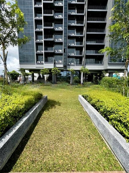 THE LINQ @ BEAUTY WORLD 5