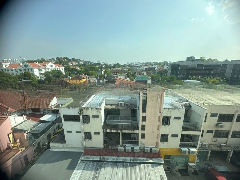 SIXTH AVENUE CENTRE 15