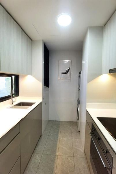 THE CLEMENT CANOPY 3