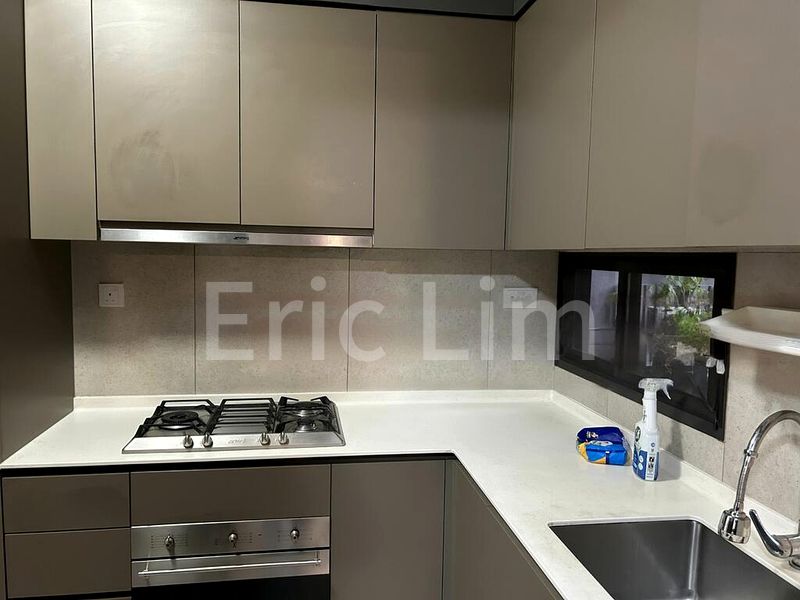 GRANDEUR PARK RESIDENCES 11