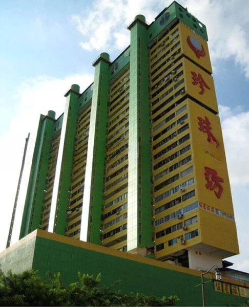 PEOPLE'S PARK COMPLEX 2