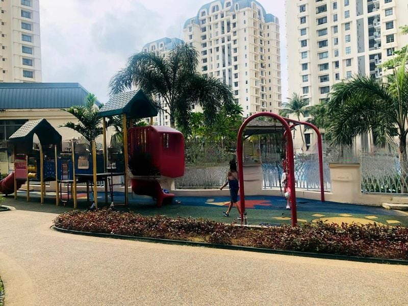 AQUARIUS BY THE PARK 3